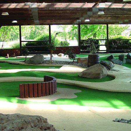 Circle M Rv & Camping Resort - Caravan Park Millersville المظهر الخارجي الصورة