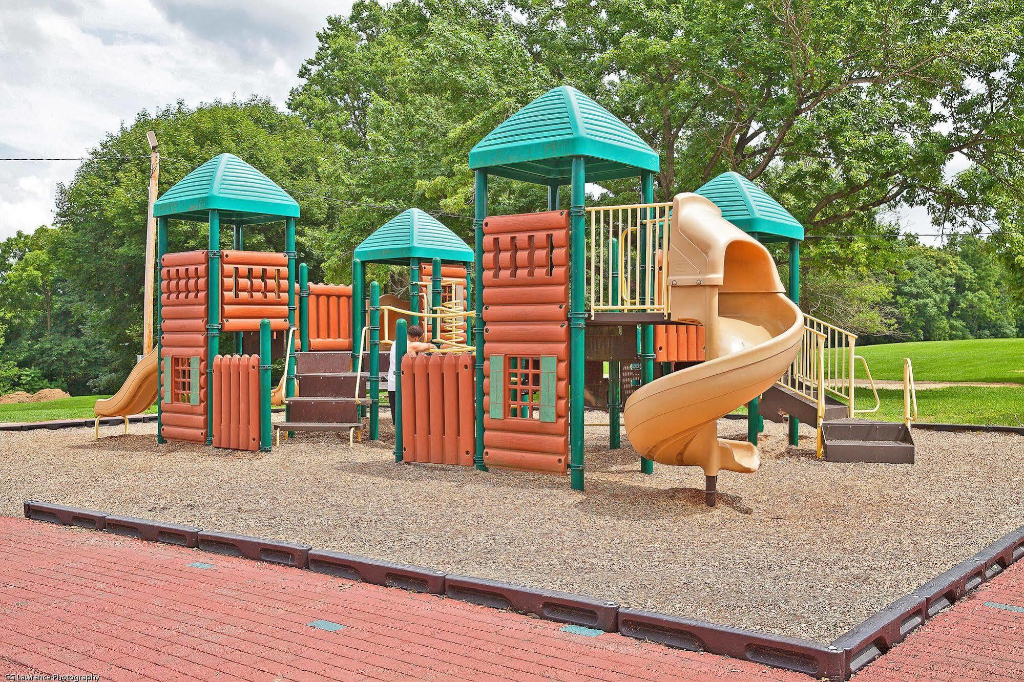 Circle M Rv & Camping Resort - Caravan Park Millersville المظهر الخارجي الصورة