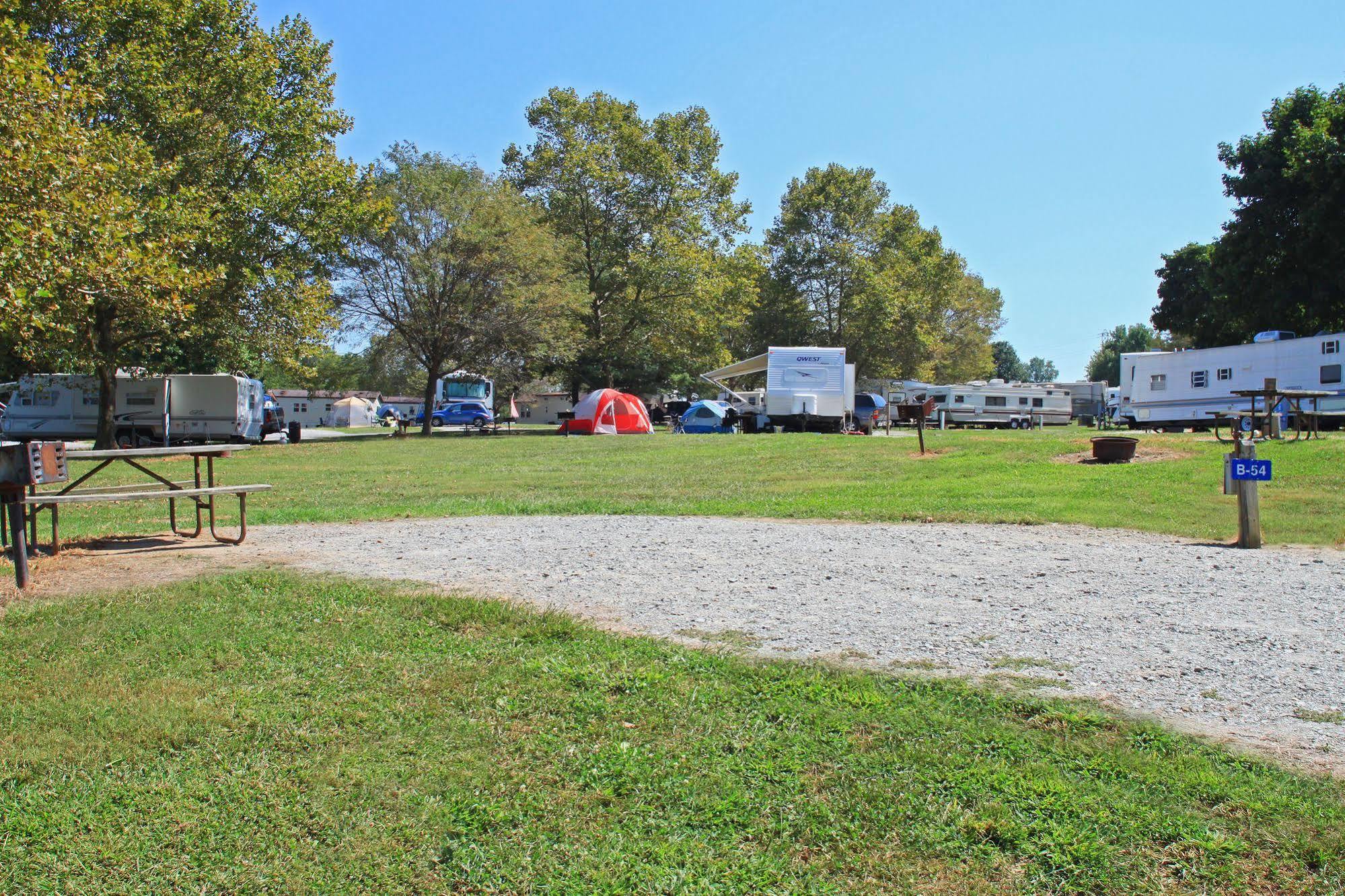 Circle M Rv & Camping Resort - Caravan Park Millersville المظهر الخارجي الصورة